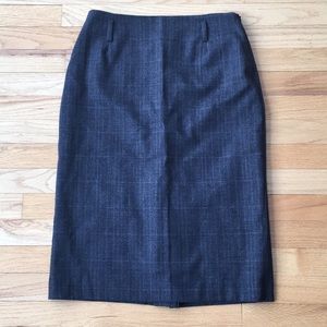 Gray plaid pencil skirt